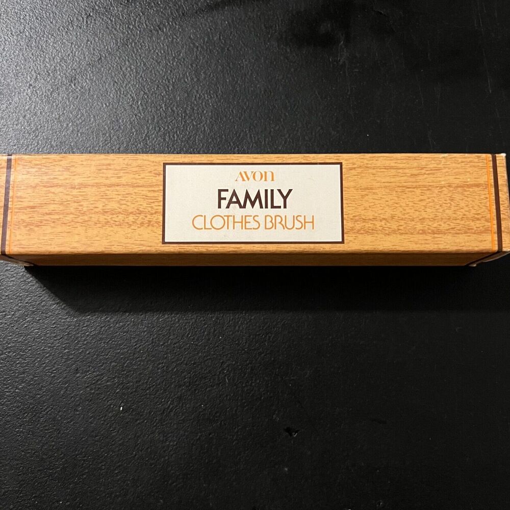 Avon Family Clothes Brush